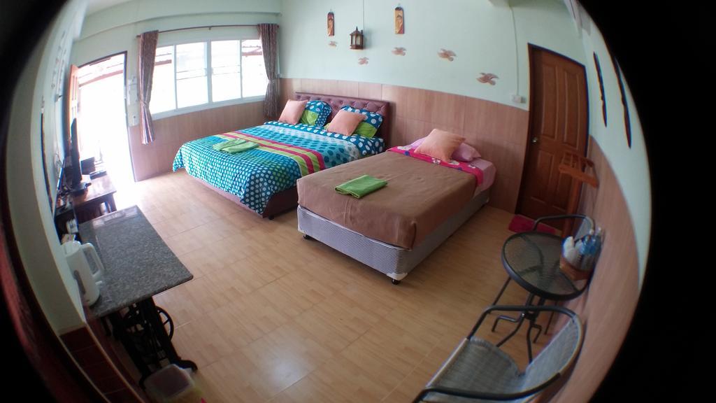 Heun Baan Rong Khun Resort Chiang Rai Kamer foto